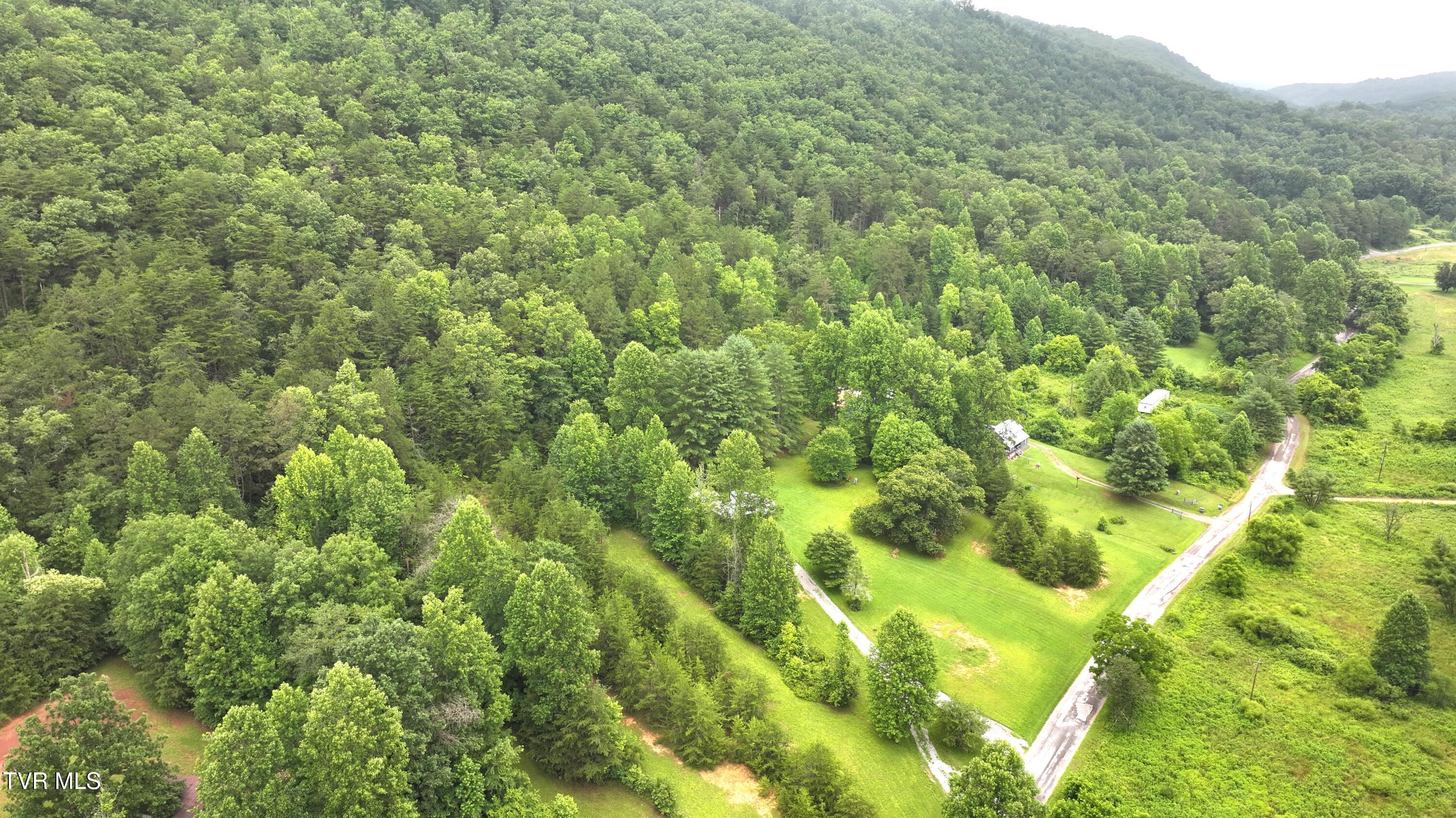 901 Grassy Creek Road Rogersville, TN 37857 - Photo 31 of 35 DJI_20250628100446_0030_D