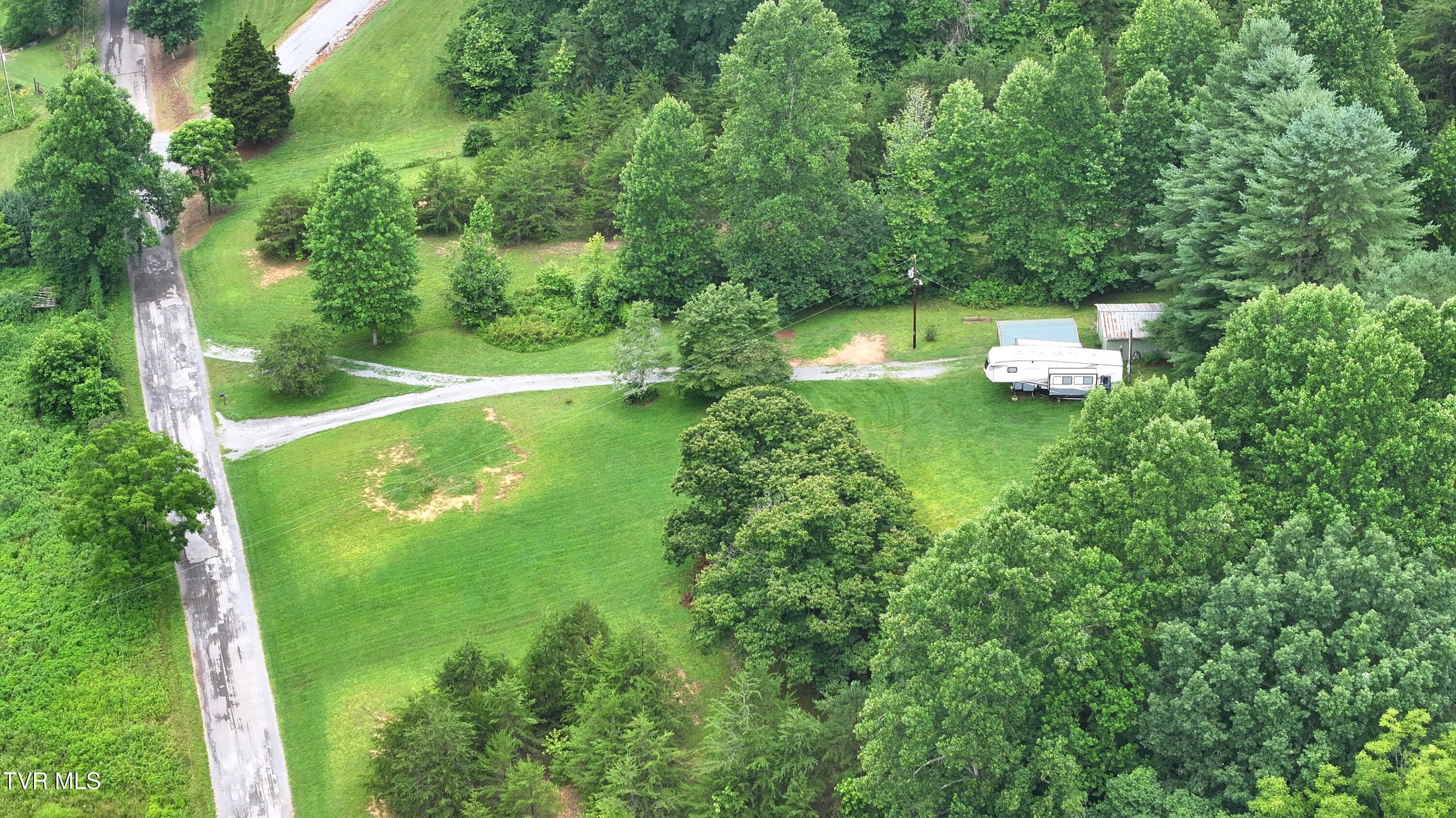901 Grassy Creek Road Rogersville, TN 37857 - Photo 33 of 35 DJI_20250628100932_0039_D