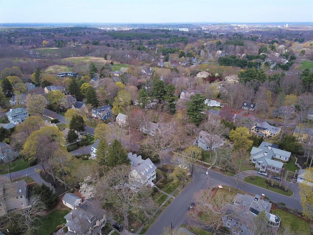 11 Berwick Road Lexington, MA 02420 - Photo 29 of 32