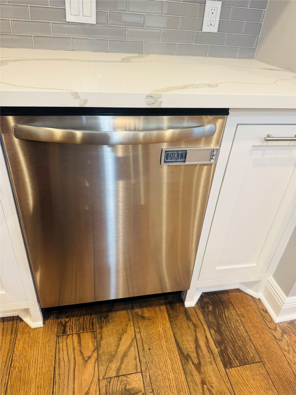 5317 Higgins Street Houston, TX 77033 - Photo 6 of 50 a view of an empty room