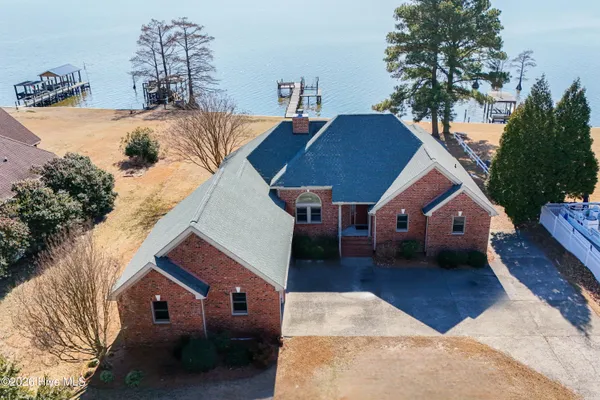 $649,000 | 220 Mulberry Hill Lane, Edenton, NC 27932
