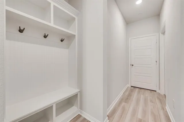 a view of utility room