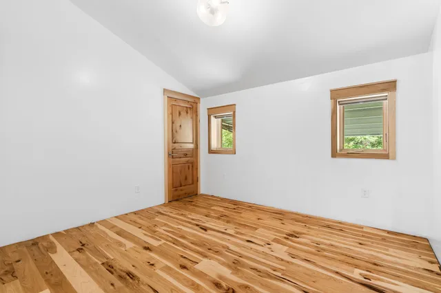 $2,000,000 | 1925 Hills Road, Carmine, TX 78932