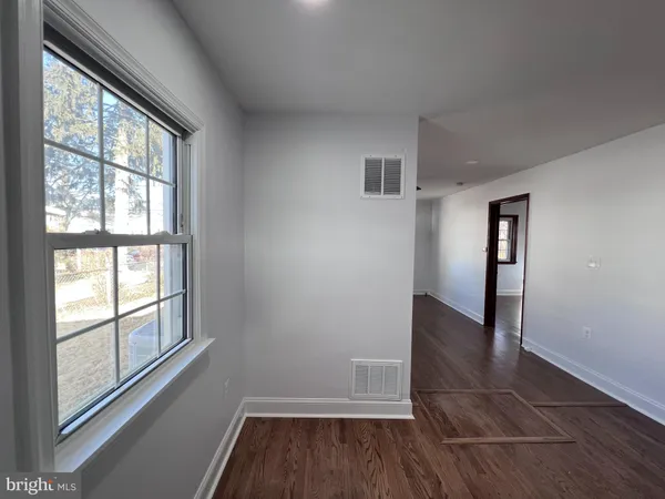 $2,550 | 5604 29th Avenue, Hyattsville, MD 20782