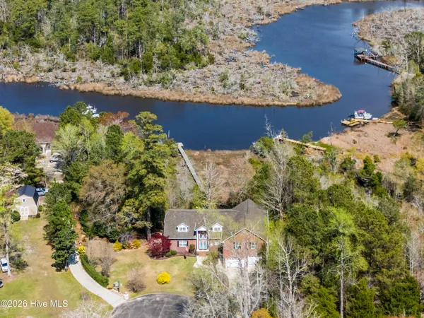 $999,000 | 310 Milton Court, Sneads Ferry, NC 28460