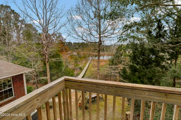 $999,000 | 310 Milton Court, Sneads Ferry, NC 28460