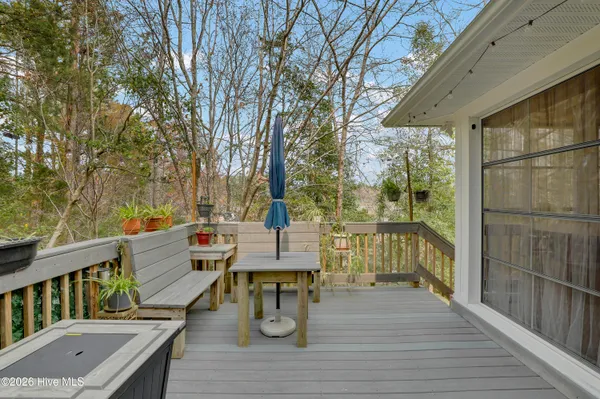 $999,000 | 310 Milton Court, Sneads Ferry, NC 28460