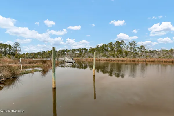 $999,000 | 310 Milton Court, Sneads Ferry, NC 28460