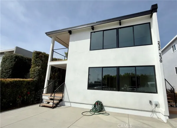 $5,500 | 232 Fairview Street, Unit UPPR, Laguna Beach, CA 92651