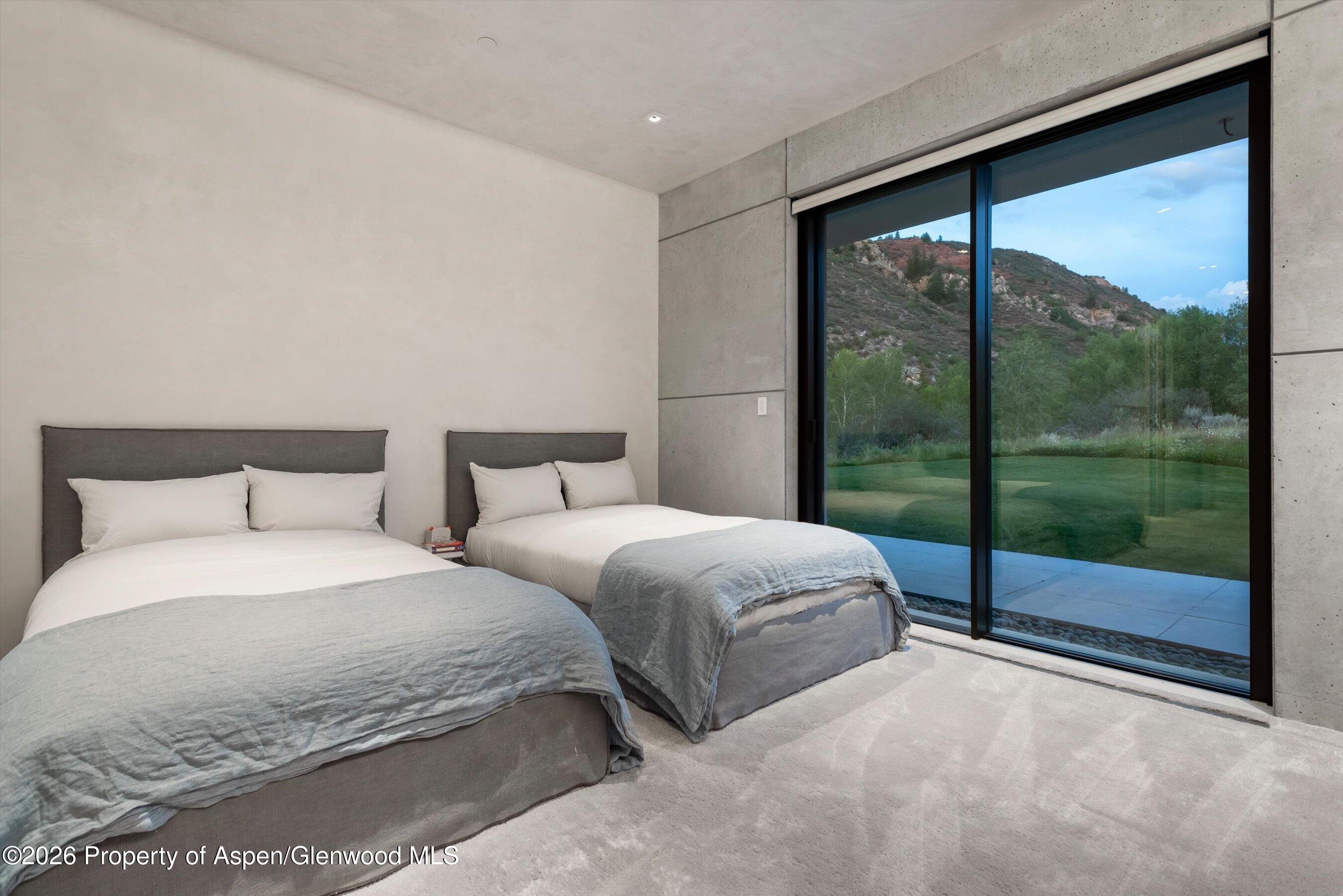 110 Coach Road Aspen, CO 81611 - Photo 21 of 30 27-PET_3180 copy