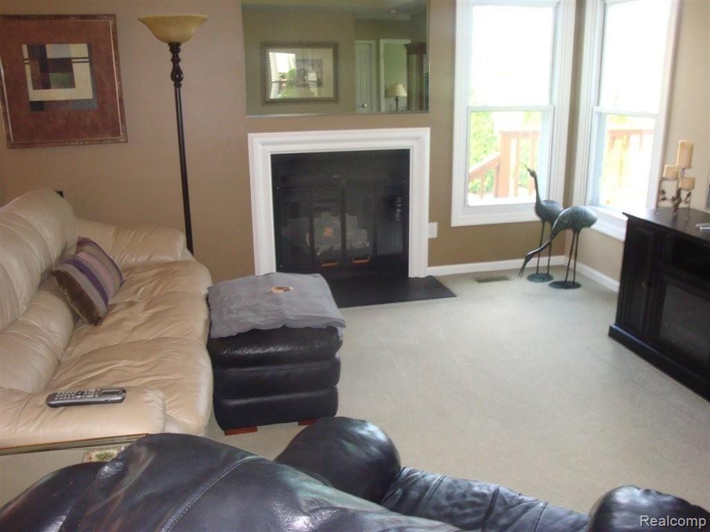 1616 Stonecrest Drive Rochester, MI 48307 - Photo 7 of 14 Great Room Fireplace