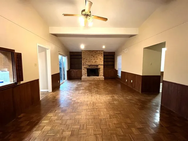 $1,600 | 1202 West Munson Street, Denison, TX 75020