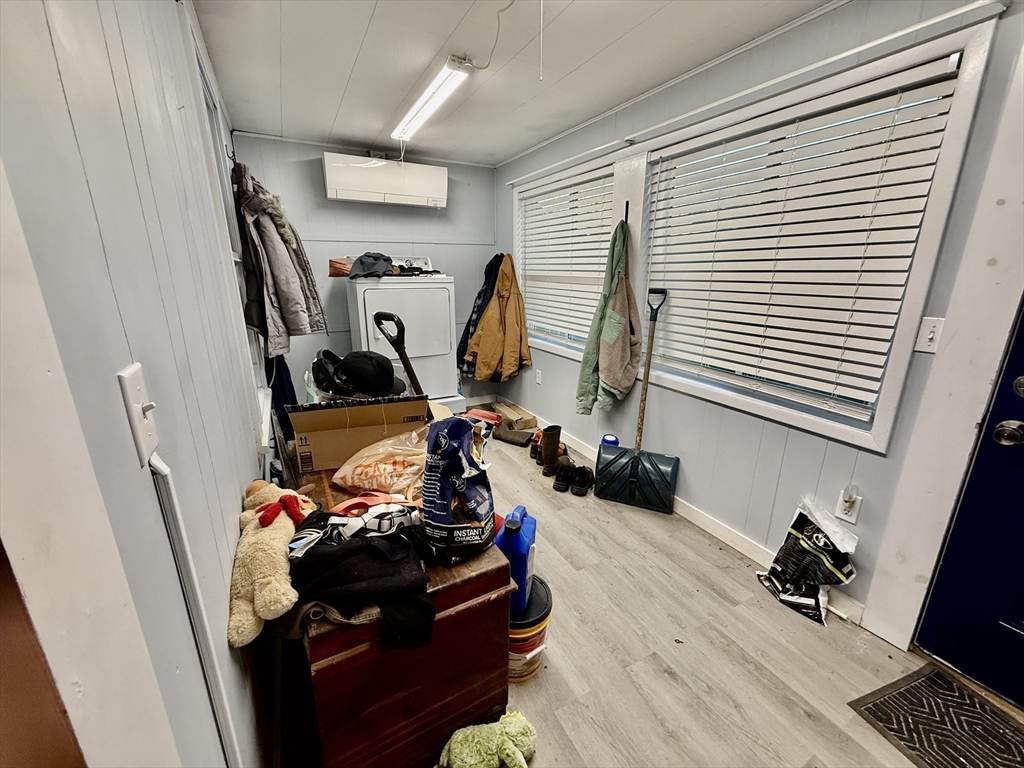 27 Cedar Street Barre, MA 01074 - Photo 10 of 12