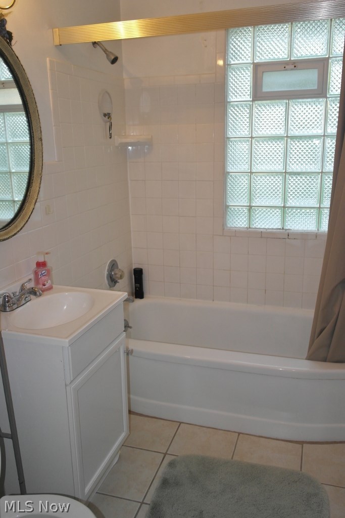 5980 Maplewood Road Cleveland, OH 44124 - Photo 12 of 15