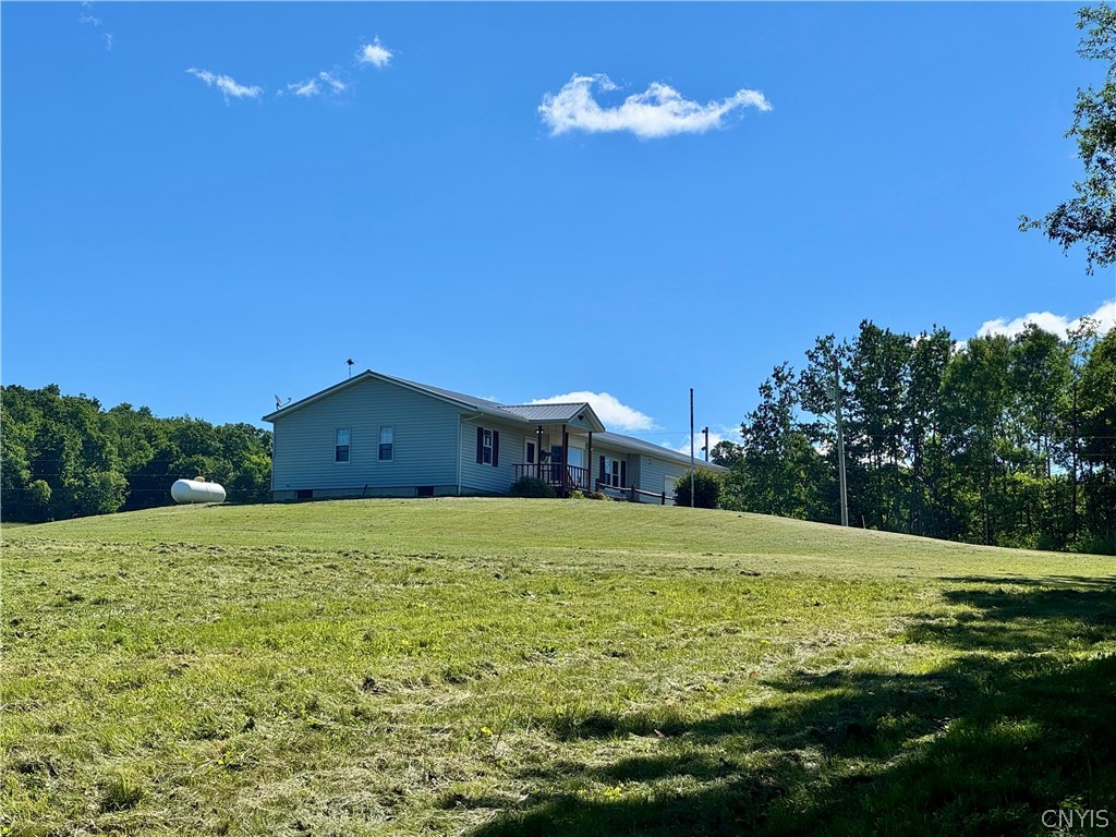 7043 Hutches Road Bath, NY 14810 - Photo 29 of 32 Side view of home