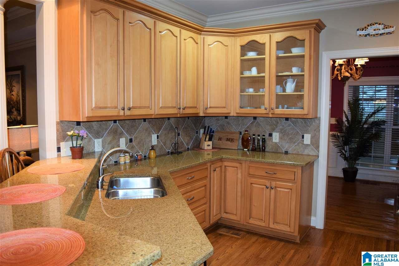 8863 Jade Lake Road East Pinson, AL 35126 - Photo 6 of 47
