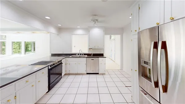$699,900 | 700 Lakemont Trail, Mount Airy, NC 27030