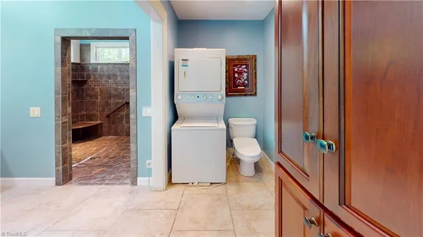 $699,900 | 700 Lakemont Trail, Mount Airy, NC 27030