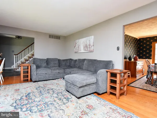 $660,000 | 26 Maine Trail, Medford, NJ 08055