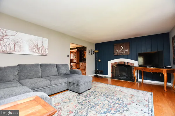 $660,000 | 26 Maine Trail, Medford, NJ 08055