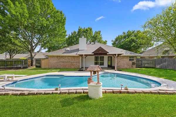 $375,000 | 3 Hastings Court, Mansfield, TX 76063