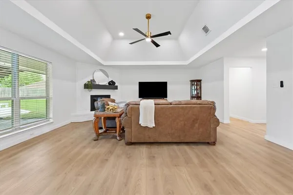 $375,000 | 3 Hastings Court, Mansfield, TX 76063