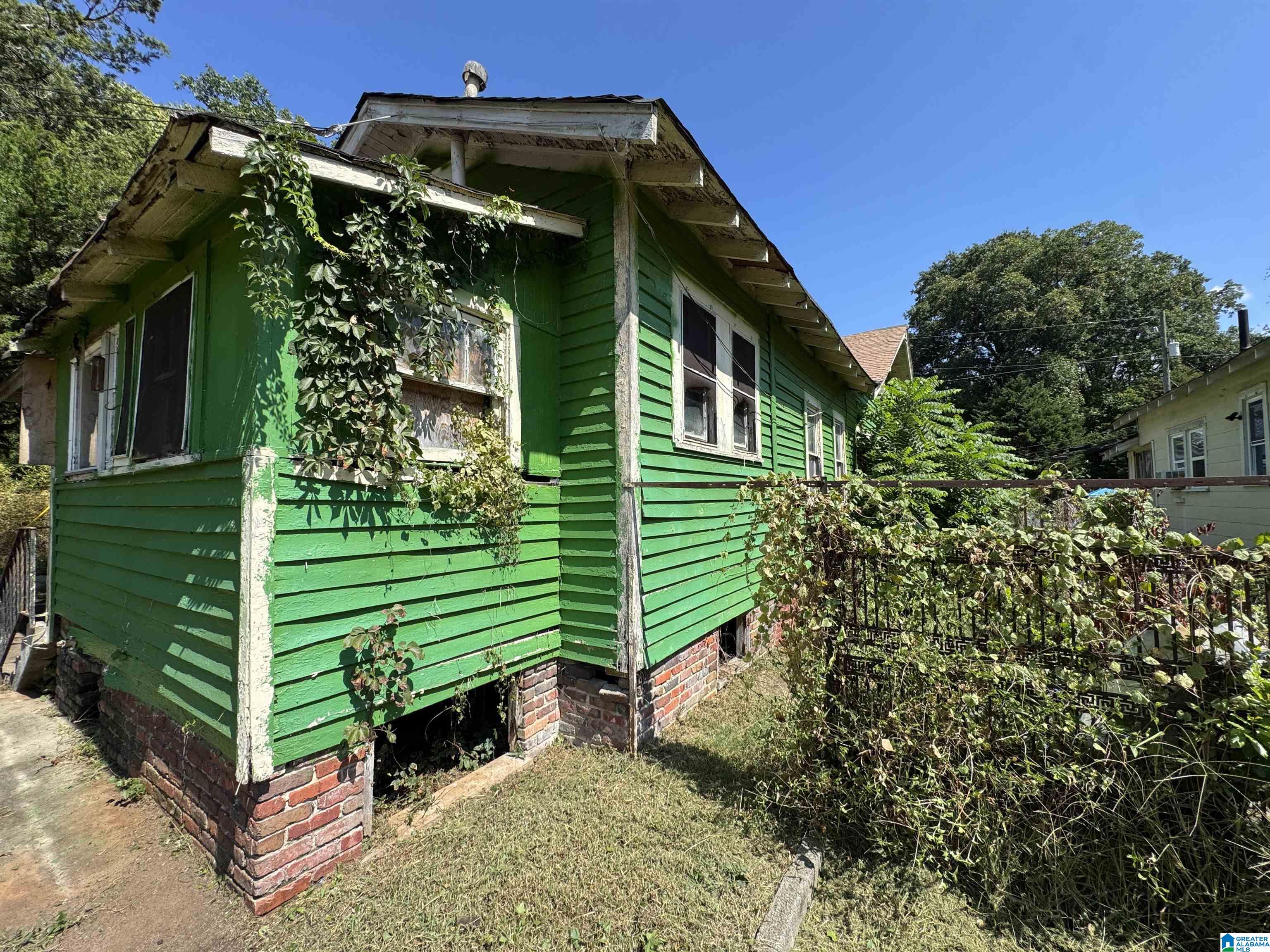 816 7th Street Southwest Birmingham, AL 35211 - Photo 23 of 26