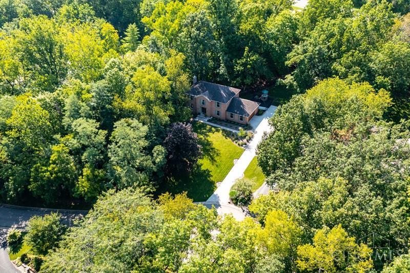 9207 Old Coach Road Cincinnati, OH 45249 - Photo 5 of 41