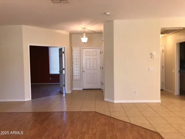 $2,650 | 16804 West Northampton Road, Surprise, AZ 85374