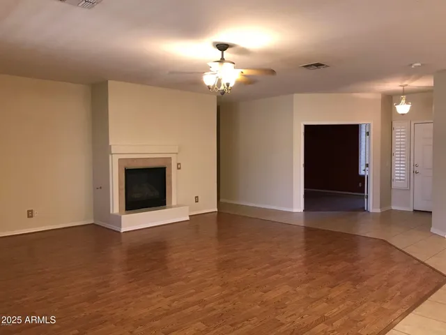 $2,650 | 16804 West Northampton Road, Surprise, AZ 85374