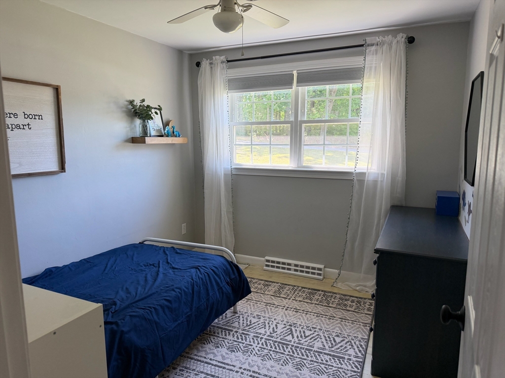 15 Mc Intosh Road Chelmsford, MA 01824 - Photo 13 of 30