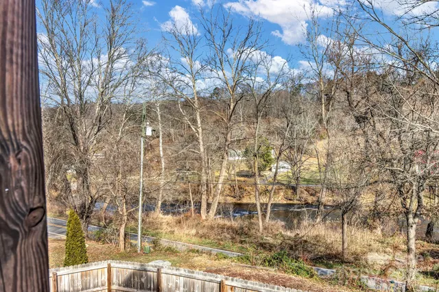 $350,000 | 2600 Old Clyde Road, Clyde, NC 28721