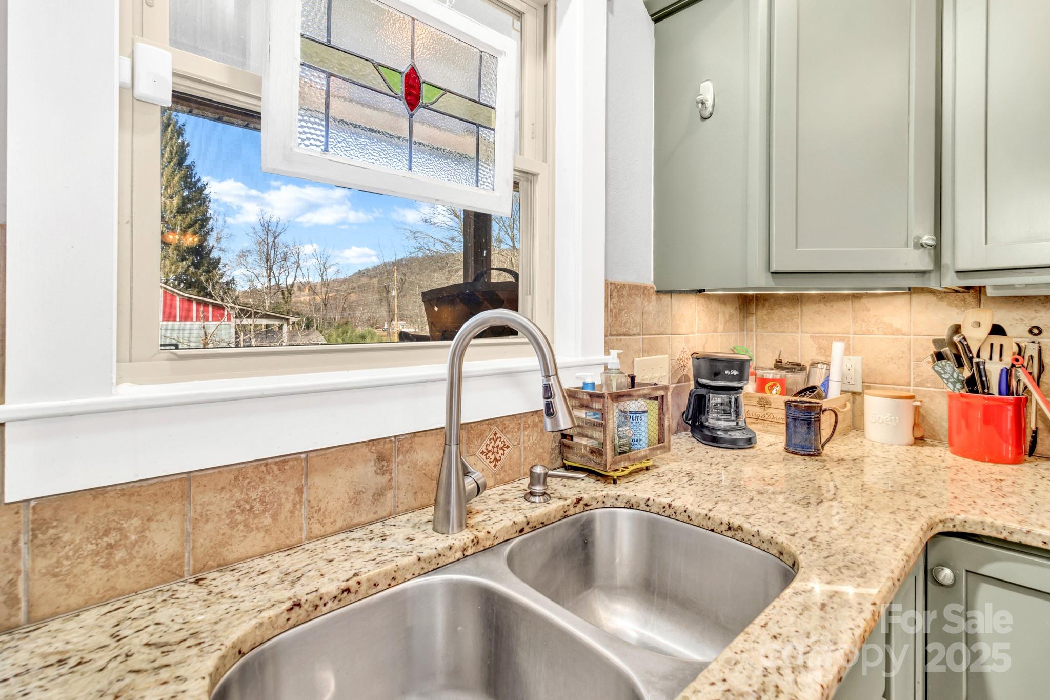 2600 Old Clyde Road Clyde, NC 28721 - Photo 27 of 43