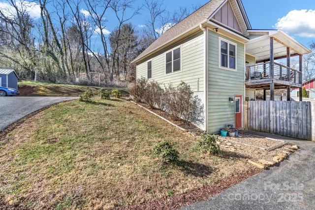 $350,000 | 2600 Old Clyde Road, Clyde, NC 28721