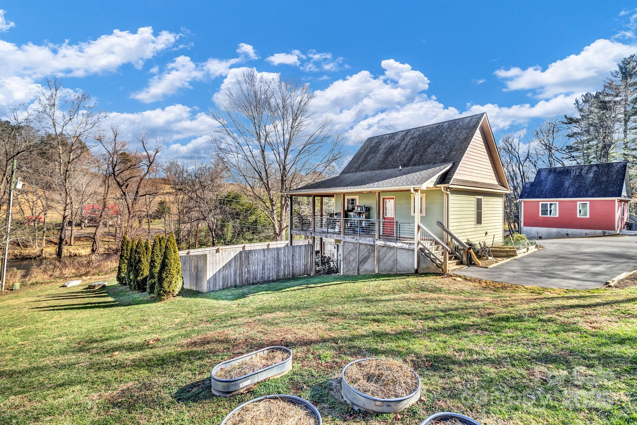 2600 Old Clyde Road Clyde, NC 28721 - Photo 8 of 43