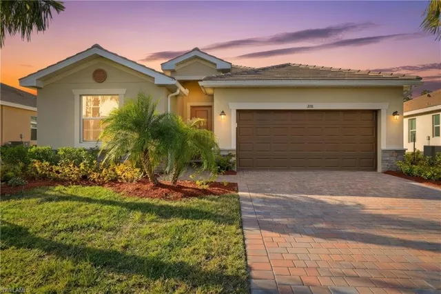 $474,900 | 3116 Weston Manor Drive, Alva, FL 33920