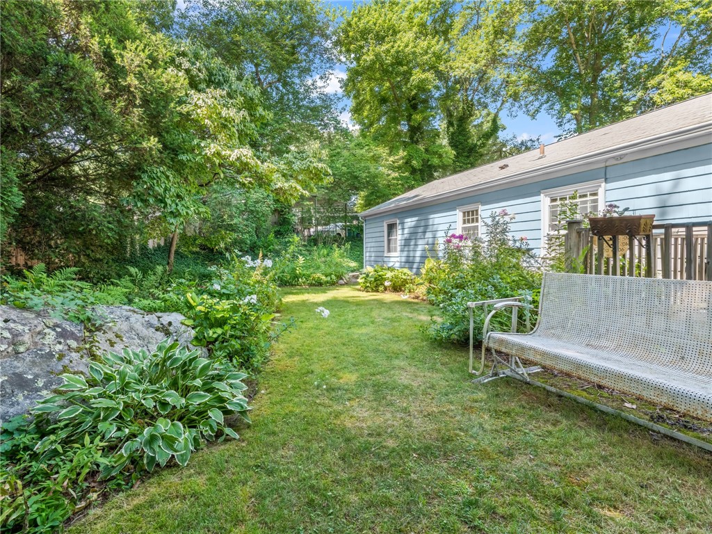 100 Diamond Hill Road Warwick, RI 02886 - Photo 17 of 23 Yard and garden