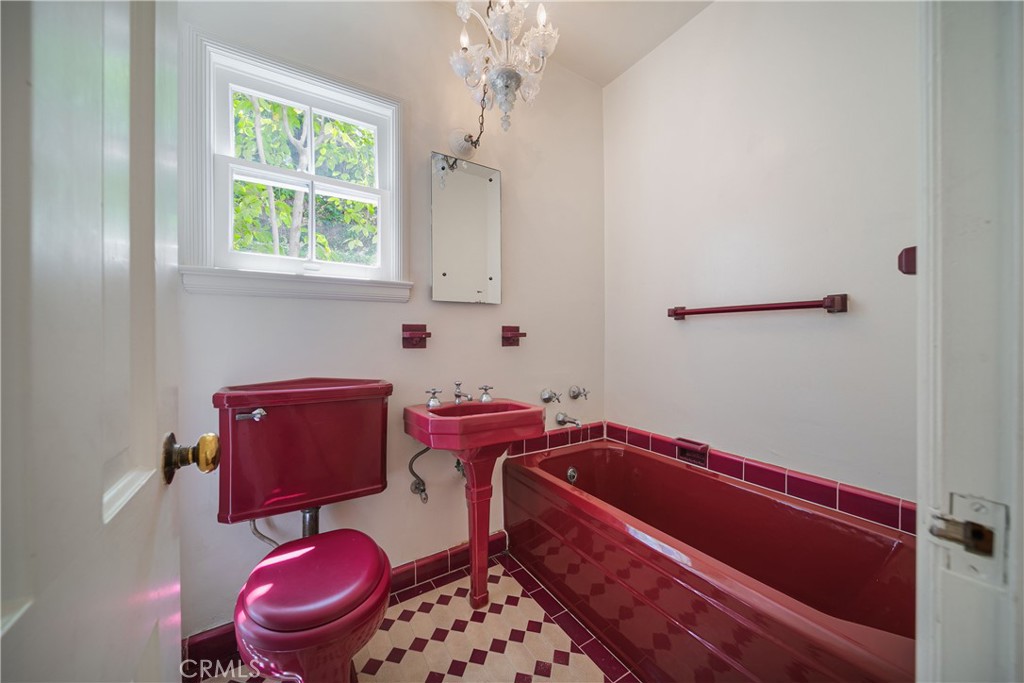 1625 Campbell Street Glendale, CA 91207 - Photo 9 of 19 a bathroom with a sink mirror and toilet