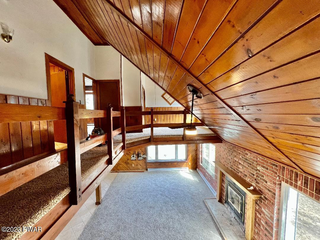 102 Keystone Drive Dingmans Ferry, PA 18328 - Photo 13 of 15 Loft