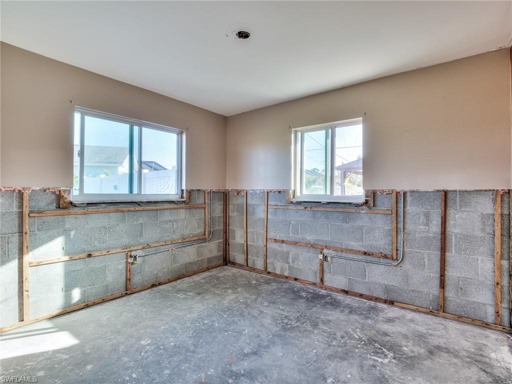 20621 Coconut Drive Estero, FL 33928 - Photo 11 of 37 a view of a kitchen with large window