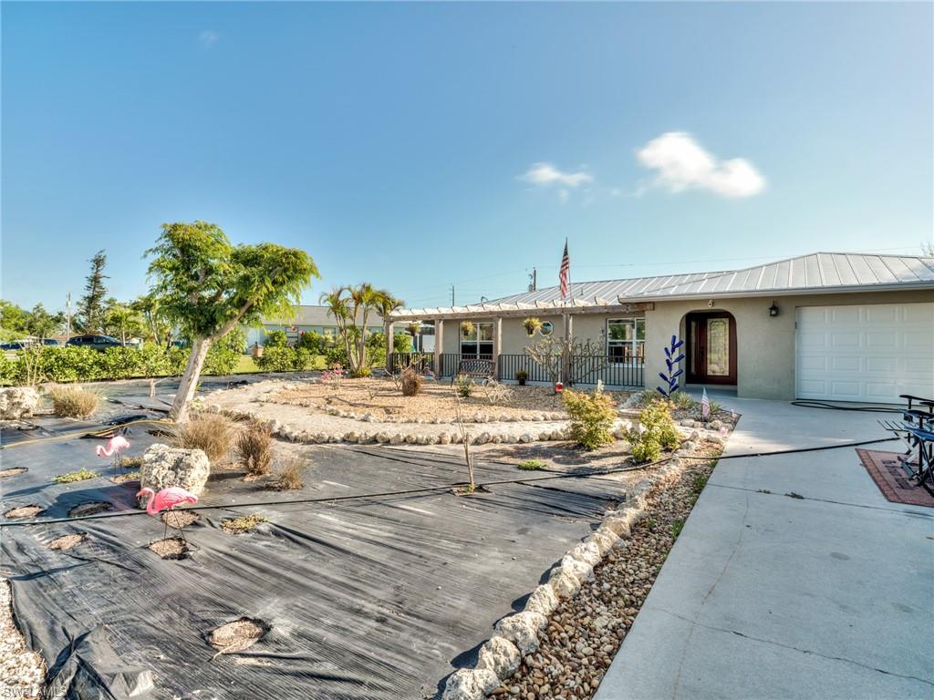 20621 Coconut Drive Estero, FL 33928 - Photo 3 of 37 a view of a terrace