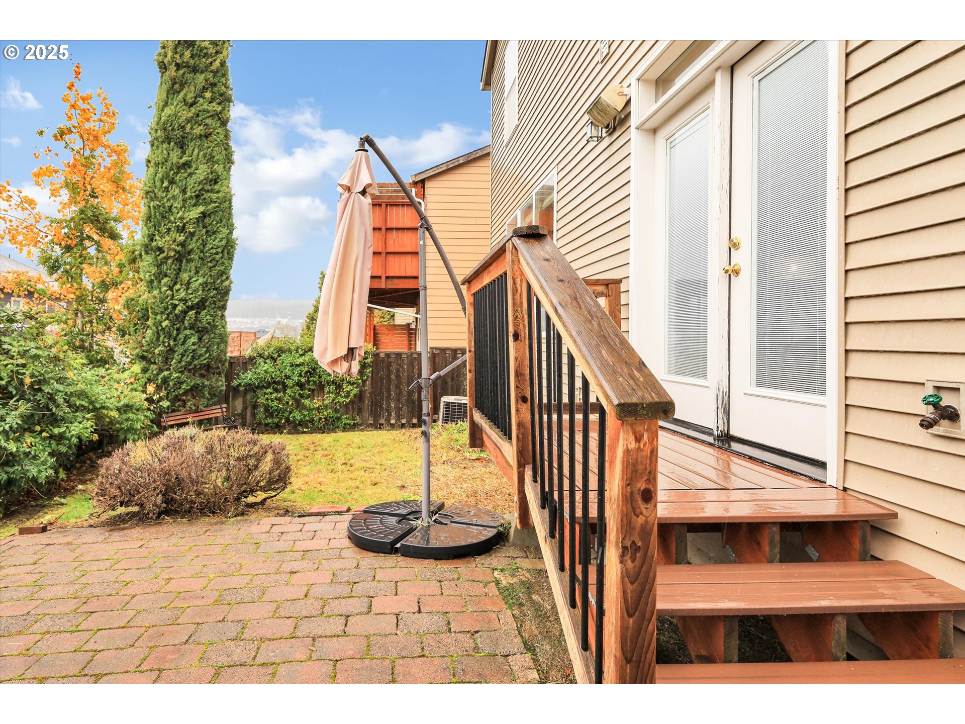 13765 Southwest Florentine Avenue Portland, OR 97223 - Photo 29 of 34 a view of a balcony with furniture