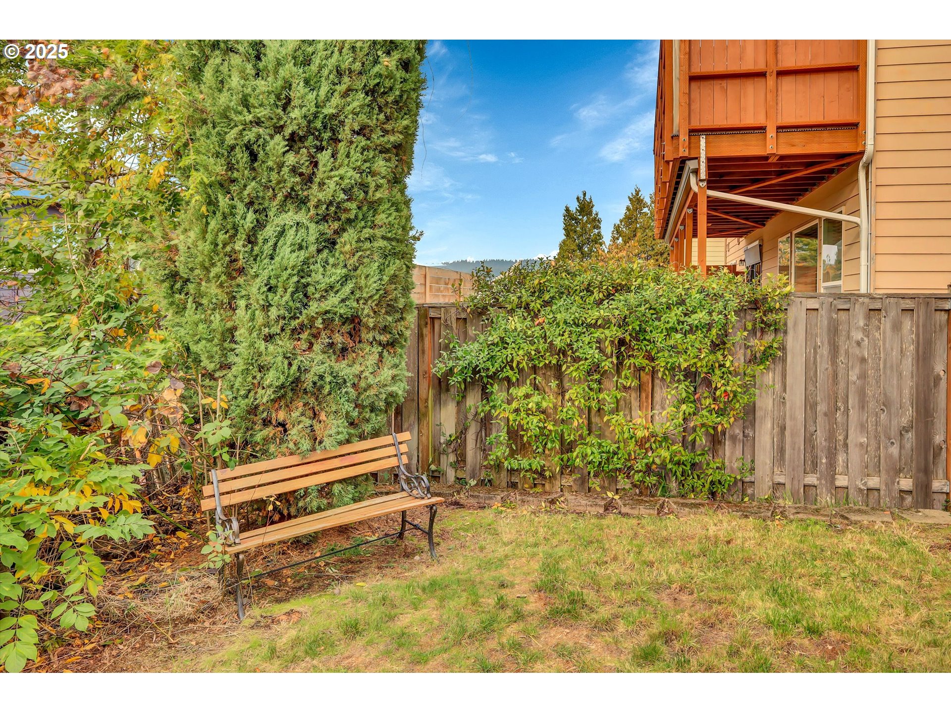 13765 Southwest Florentine Avenue Portland, OR 97223 - Photo 34 of 34 a backyard of a house with a tree