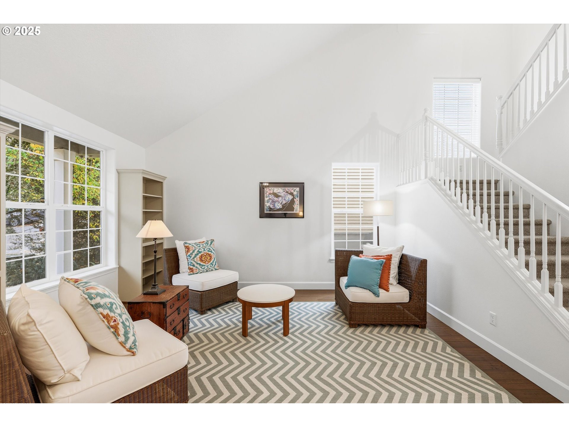 13765 Southwest Florentine Avenue Portland, OR 97223 - Photo 7 of 34 a living room with furniture and a window