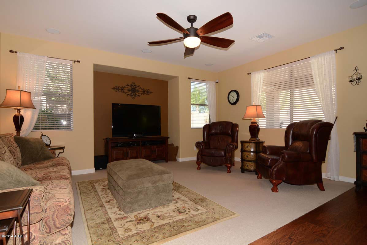 2126 West Apache Rain Road Phoenix, AZ 85085 - Photo 20 of 45 Family Room