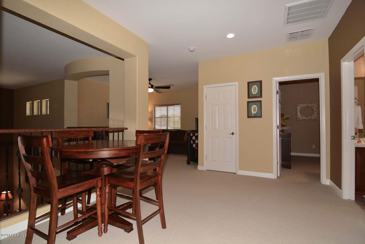 2126 West Apache Rain Road Phoenix, AZ 85085 - Photo 36 of 45 Upper Landing