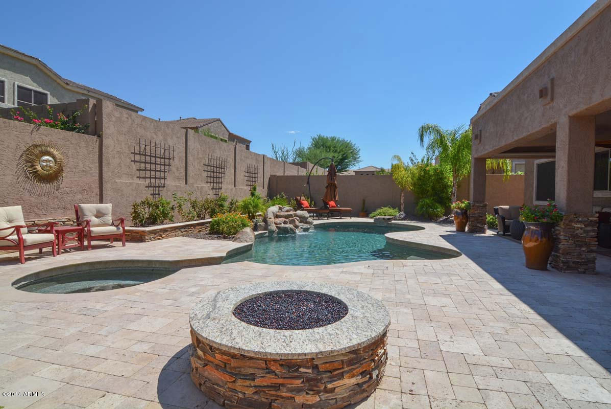 2126 West Apache Rain Road Phoenix, AZ 85085 - Photo 39 of 45 Backyard