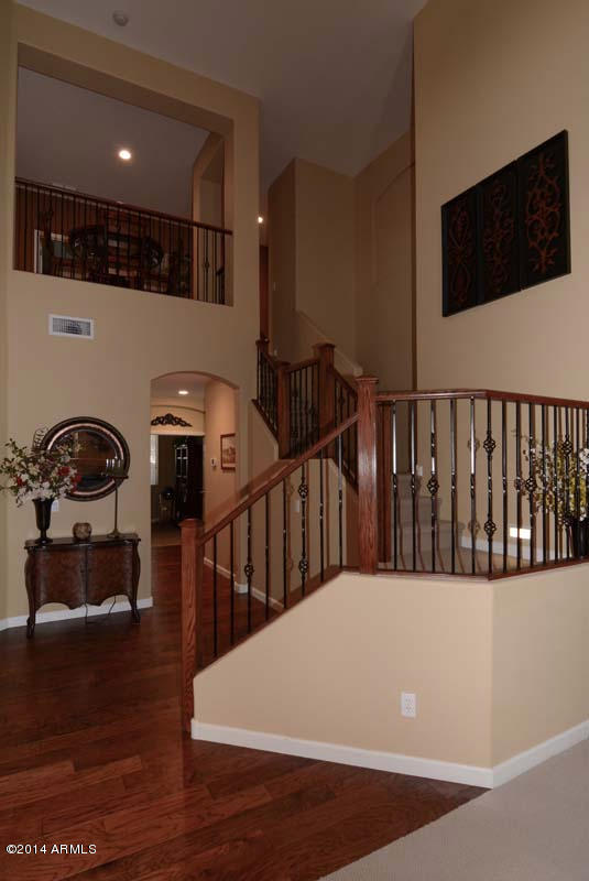 2126 West Apache Rain Road Phoenix, AZ 85085 - Photo 6 of 45 Staircase