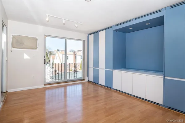 $3,800 | 89 Ridgewood Avenue, Unit 1, Yonkers, NY 10704