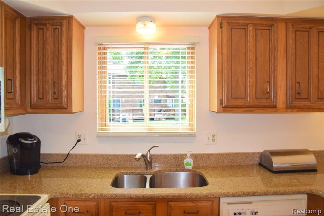 745 Lion Street Rochester, MI 48307 - Photo 19 of 80 kitchen (1) (Large).JPG